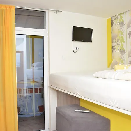 Hostel Kutak *
