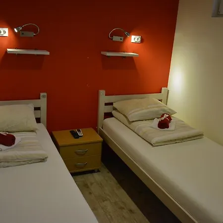 Hostel Kutak